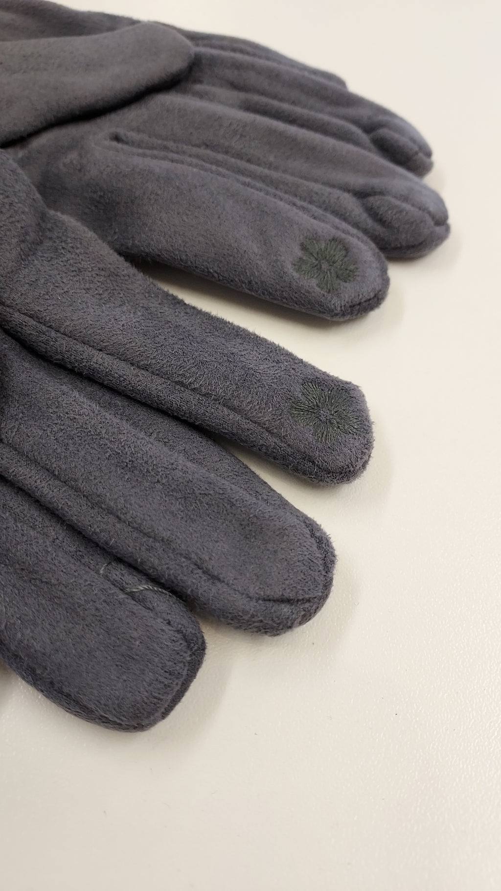 Leopard Print Gloves With Buttons