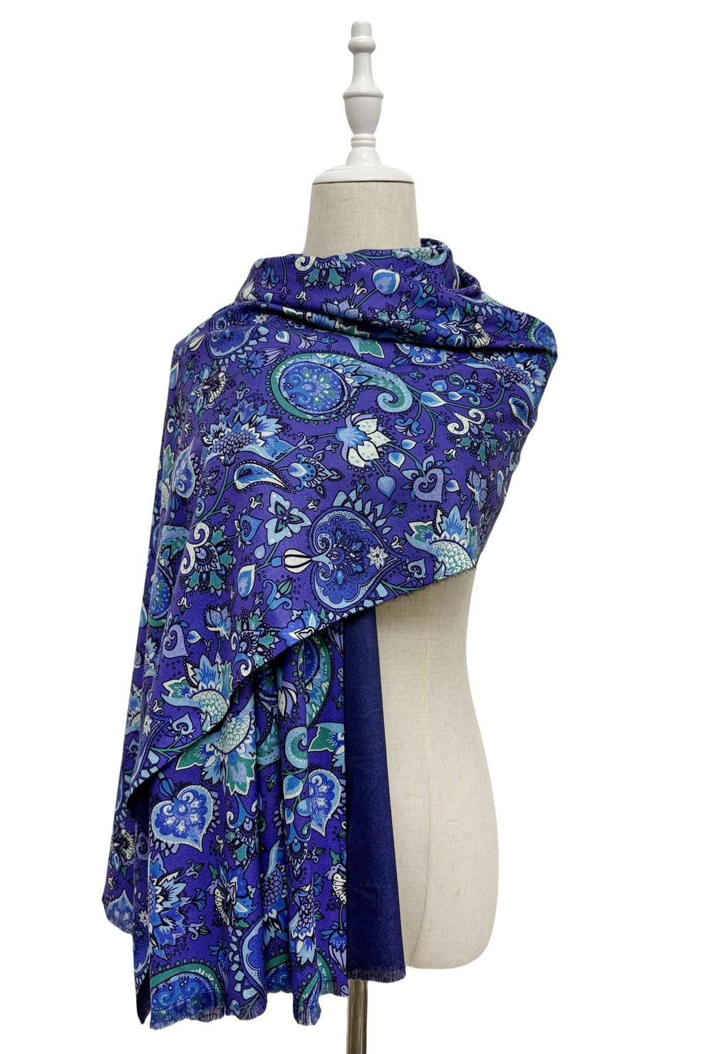 Lotus Paisley & Hearts Print Wool Frayed Scarf: Purple