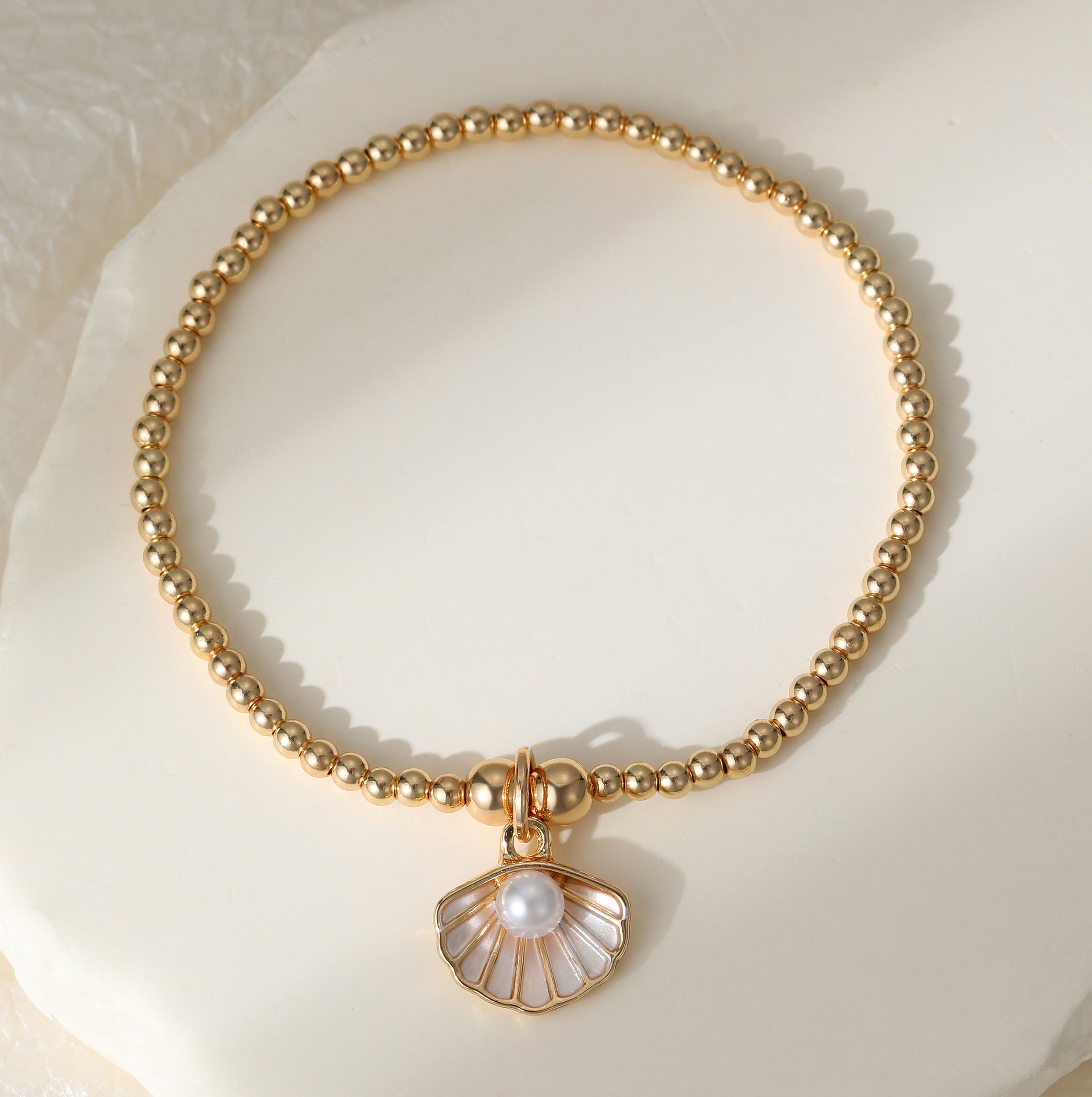Gold Plated White Oyster and Pearl Stretch Bracelet