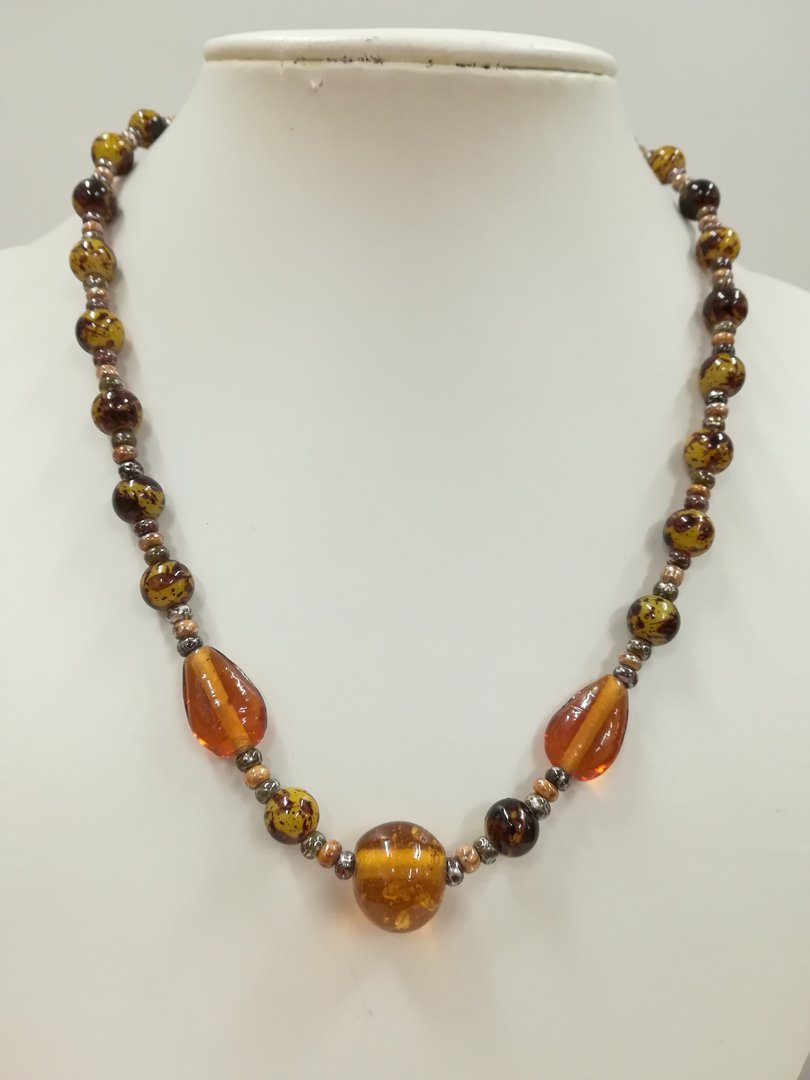 Marie Beaded Glass Necklace